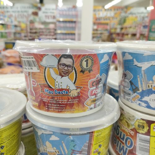 Mie Ongklok Instan extra krupuk Balbal Cup