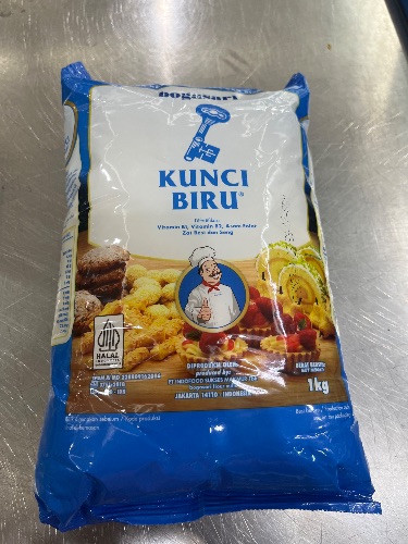 Kunci biru tepung terigu 1kg