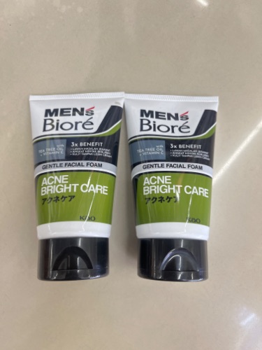 MENA BIORE ACNE FOAM 100gr