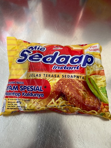 Mie sadaap ayam spesial kaldu 69gr