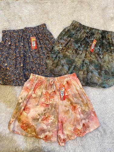 DONA CLN HOTPANT