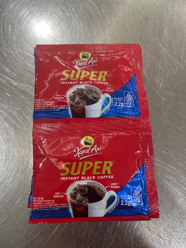 Kapal api super instant black 2.2gr