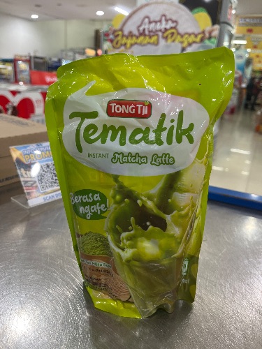 Tong tji tematik matcha latte pouch